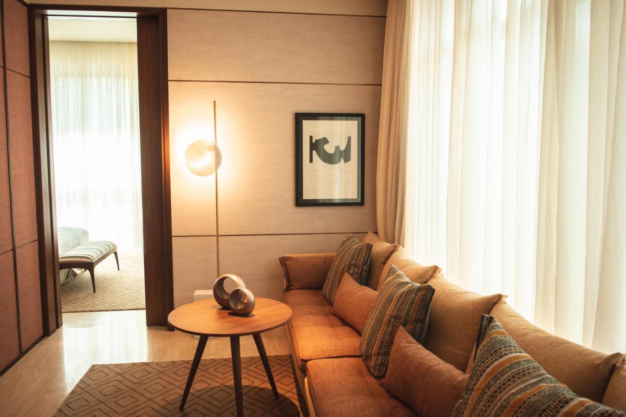 Shirvan Hotel City Yard Джедда Экстерьер фото A suite at the Mandarin Oriental, Bangkok