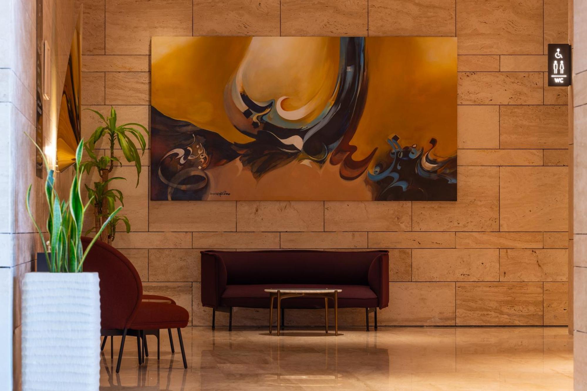 Shirvan Hotel City Yard Джедда Экстерьер фото The lobby of the hotel